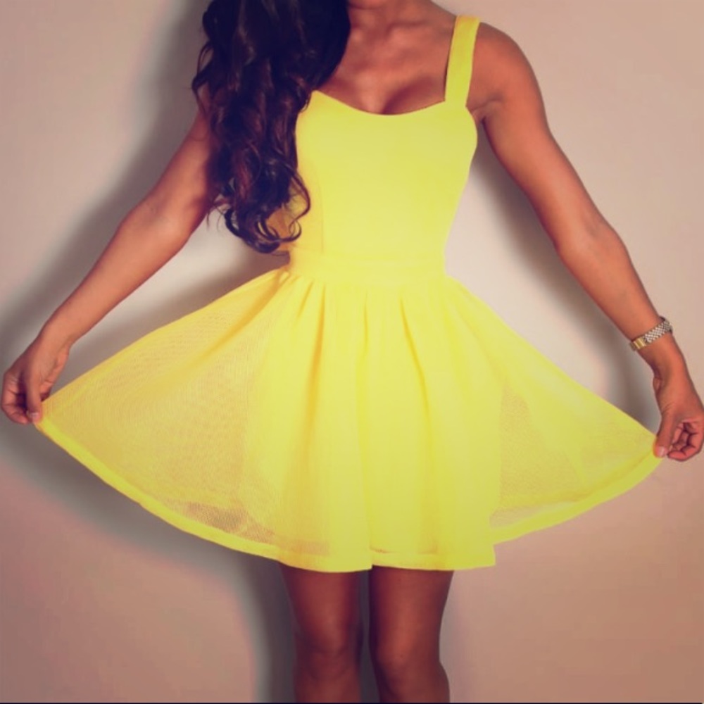 Yellow mesh bow back skater dress,